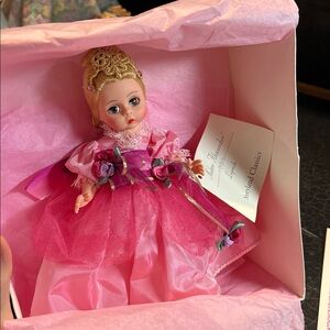 Madame Alexander Cinderella 14540 8in Doll